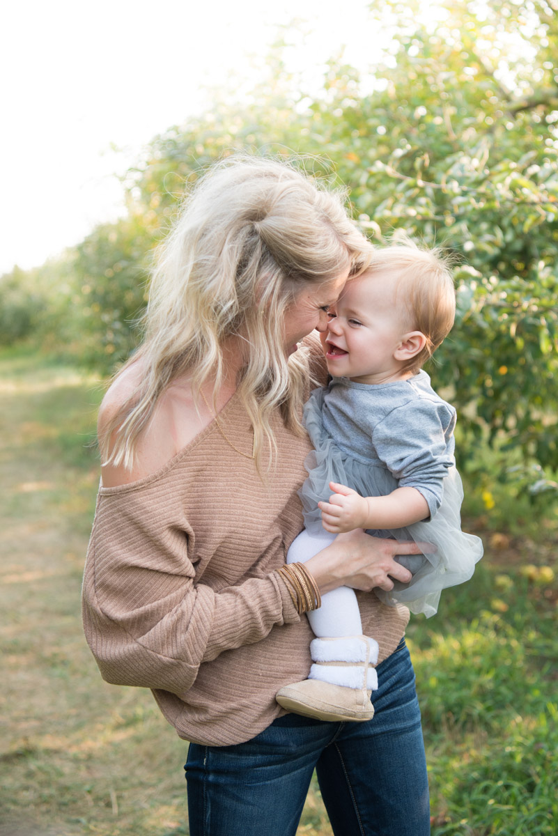 sweet mother daughter photograph, Metro Detroit Family Photographer
