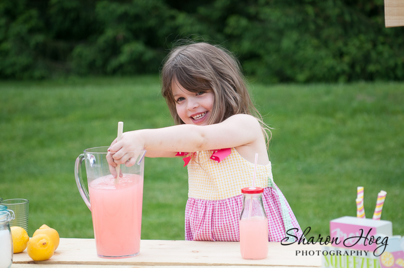little girl making lemonade, child photography