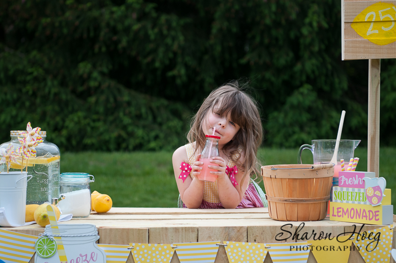 little girl drinking lemonade, south lyon photographer
